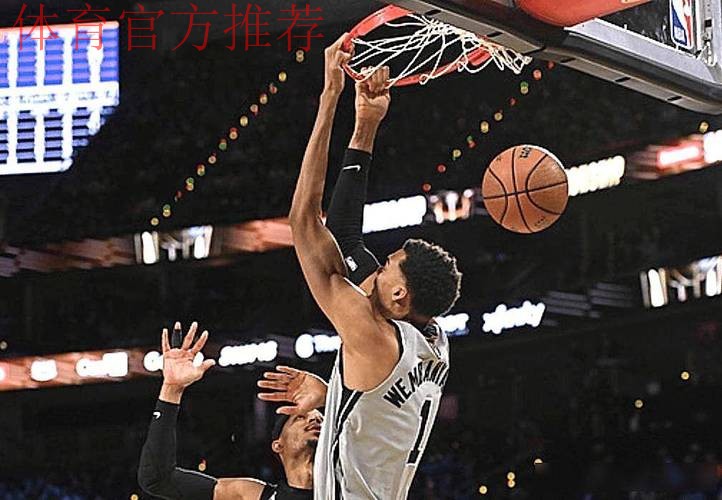 明日迎来决赛！文班过去2次对阵尼克斯分别砍下40分和42分